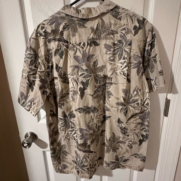 Columbia Men’s Short Sleeve Button Up Shirt Tropical Print - Large - Picture 4 of 7